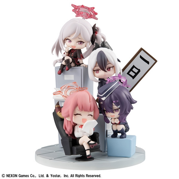 (預購)27年2月 MEGAHOUSE 代理版 FigUnity 蔚藍檔案 便利屋68 附特典